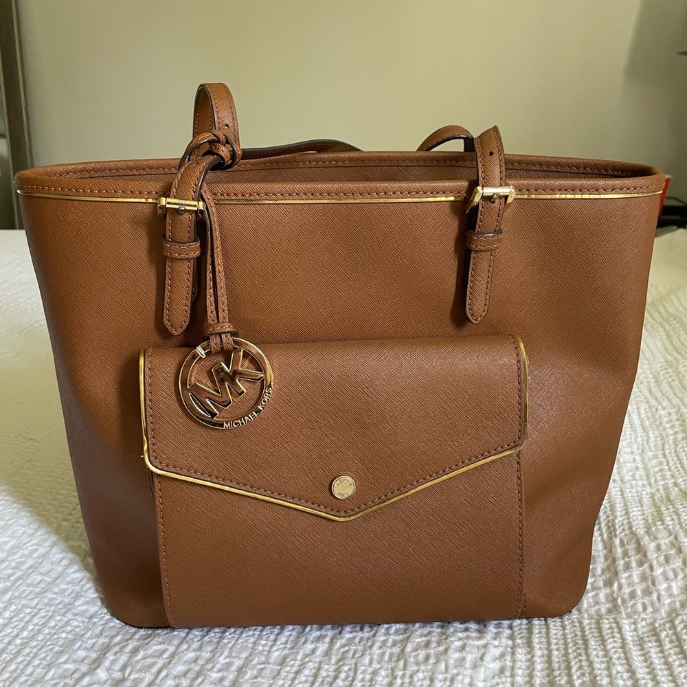 Brown Michael Kors Jet Set Tote